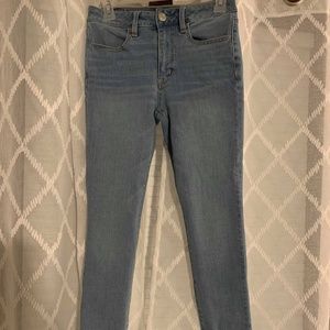 American Eagle High Rise Jegging